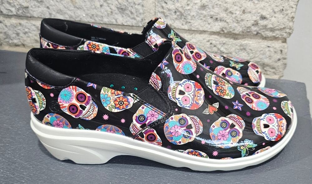 Klogs Skull Clogs Footwear Ascent Candy Comfort Nurse Teacher Womens Sz 7.5